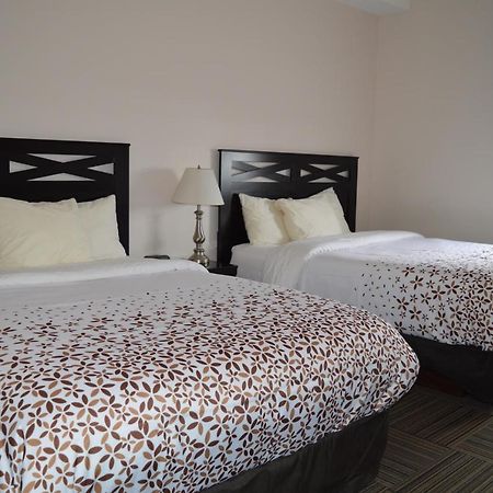 Auberge Macdonald Guest Inn Iroquois Falls Eksteriør bilde