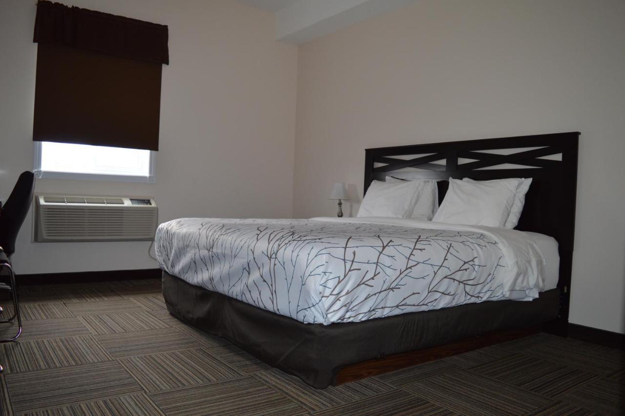 Auberge Macdonald Guest Inn Iroquois Falls Eksteriør bilde